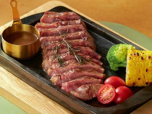 Bò Nướng Đá Nóng – Bò Tơ Quán Mộc