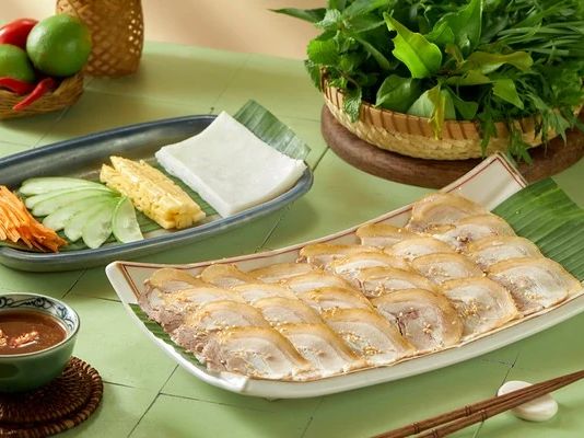 Bò tơ cuốn bánh tráng – Bò Tơ Quán Mộc