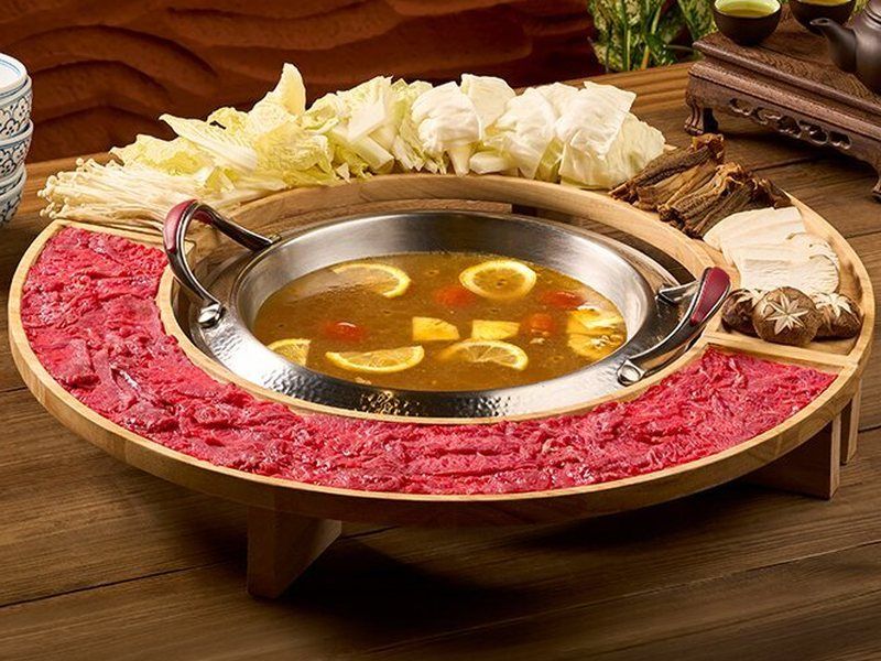 Set Lẩu bò tươi chanh leo – Bò Tơ Quán Mộc